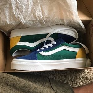 Vans- size 1 & 4.5 YOUTH